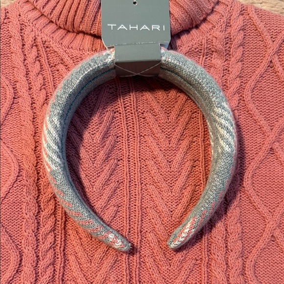 Tahari Coral Cable Knit Sweater for Kids - Picture 4 of 7